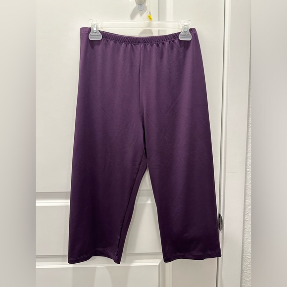 NWOT-Capri Pants Women Size XL - Picture 2 of 8
